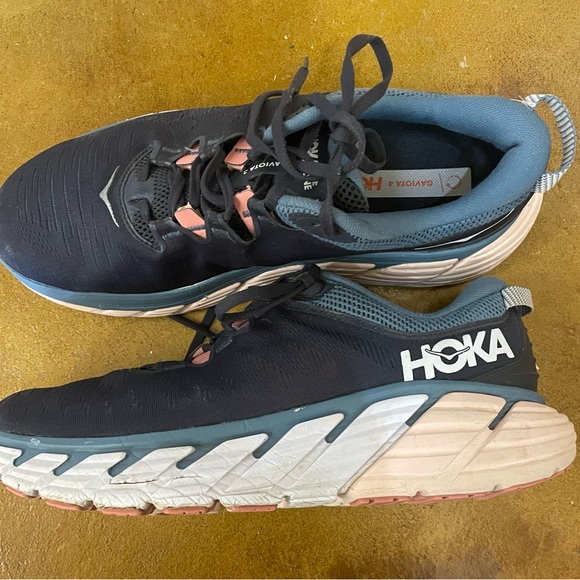 Hoka Men’s Navy Athletic Shoes - Picture 6 of 11